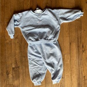 Nike Baby Toddler Jogger Outfit - 24M